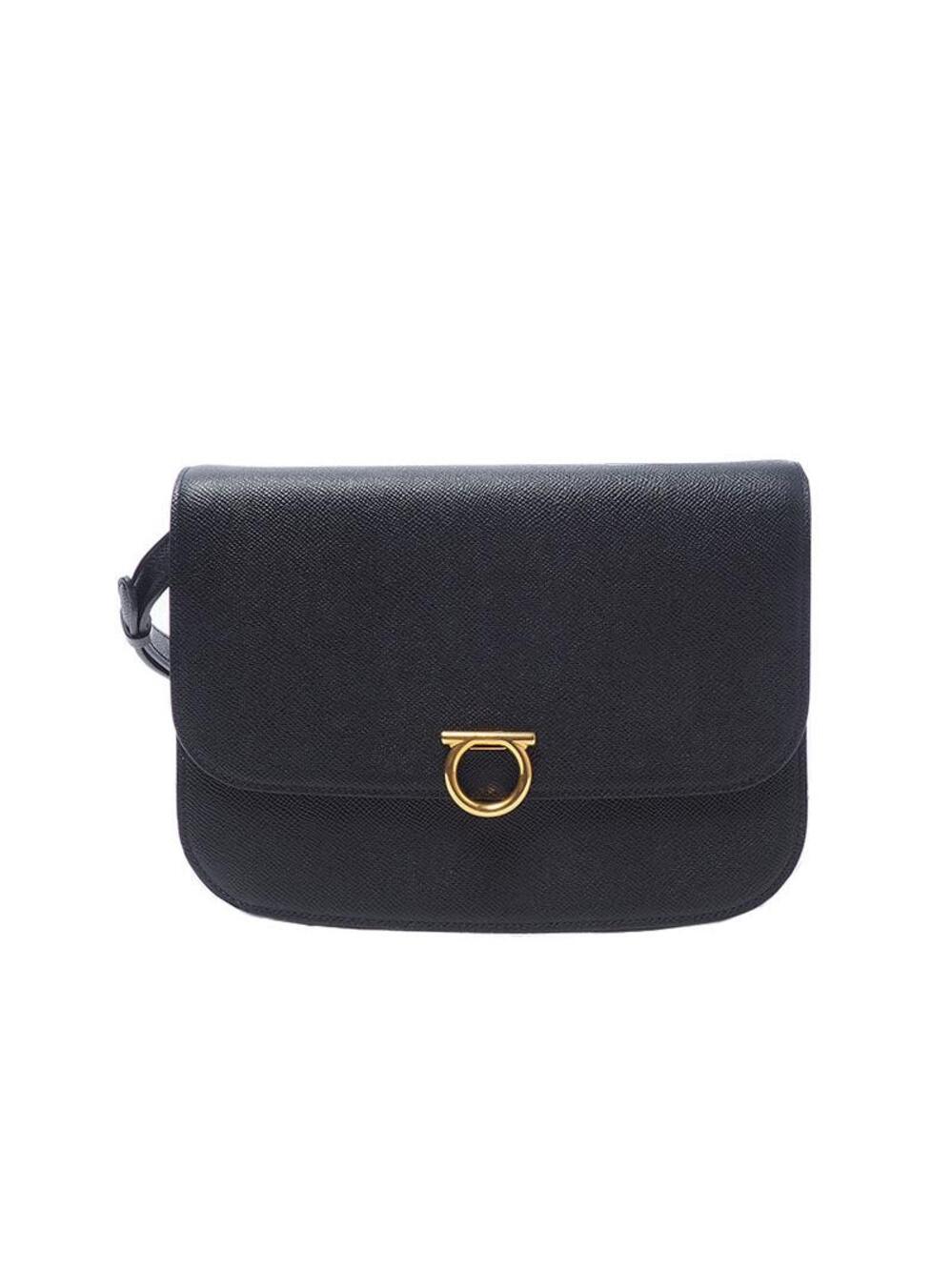 Ferragamo Gancini Round Flap Crossbody #353397F63B